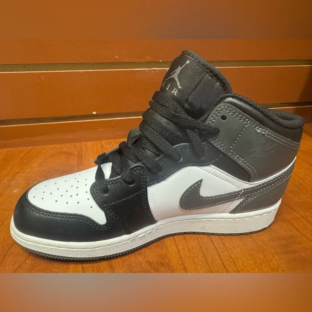 Nike Black and Gray High-Top Sneakers
